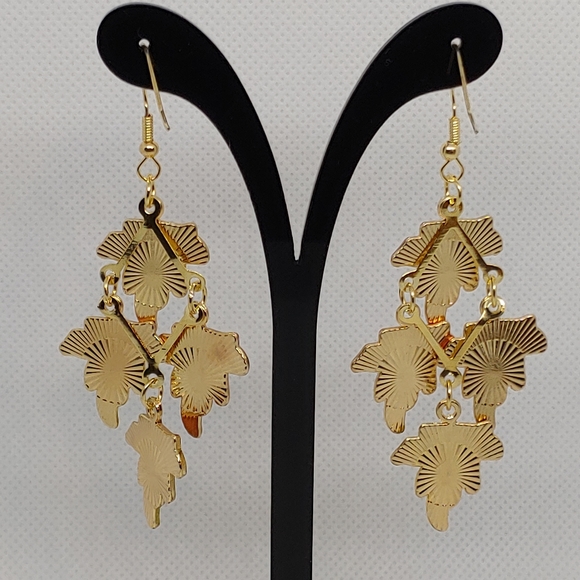 Autumn leaves chandelier earrings - Picture 3 of 4